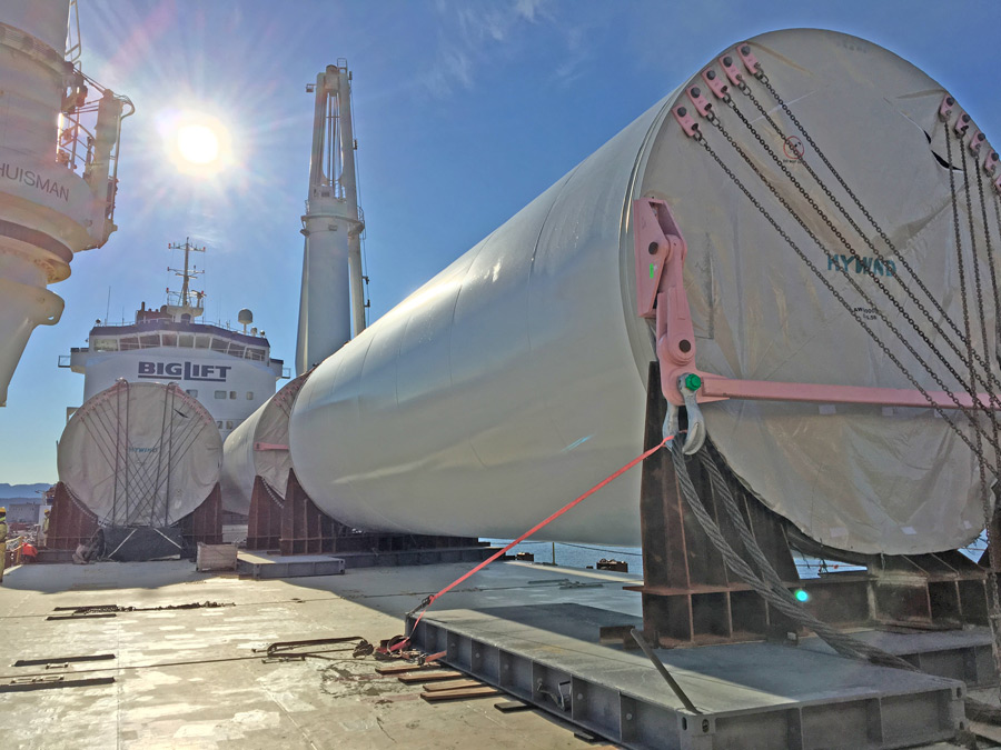 green pin wind turbines for floating windfarm